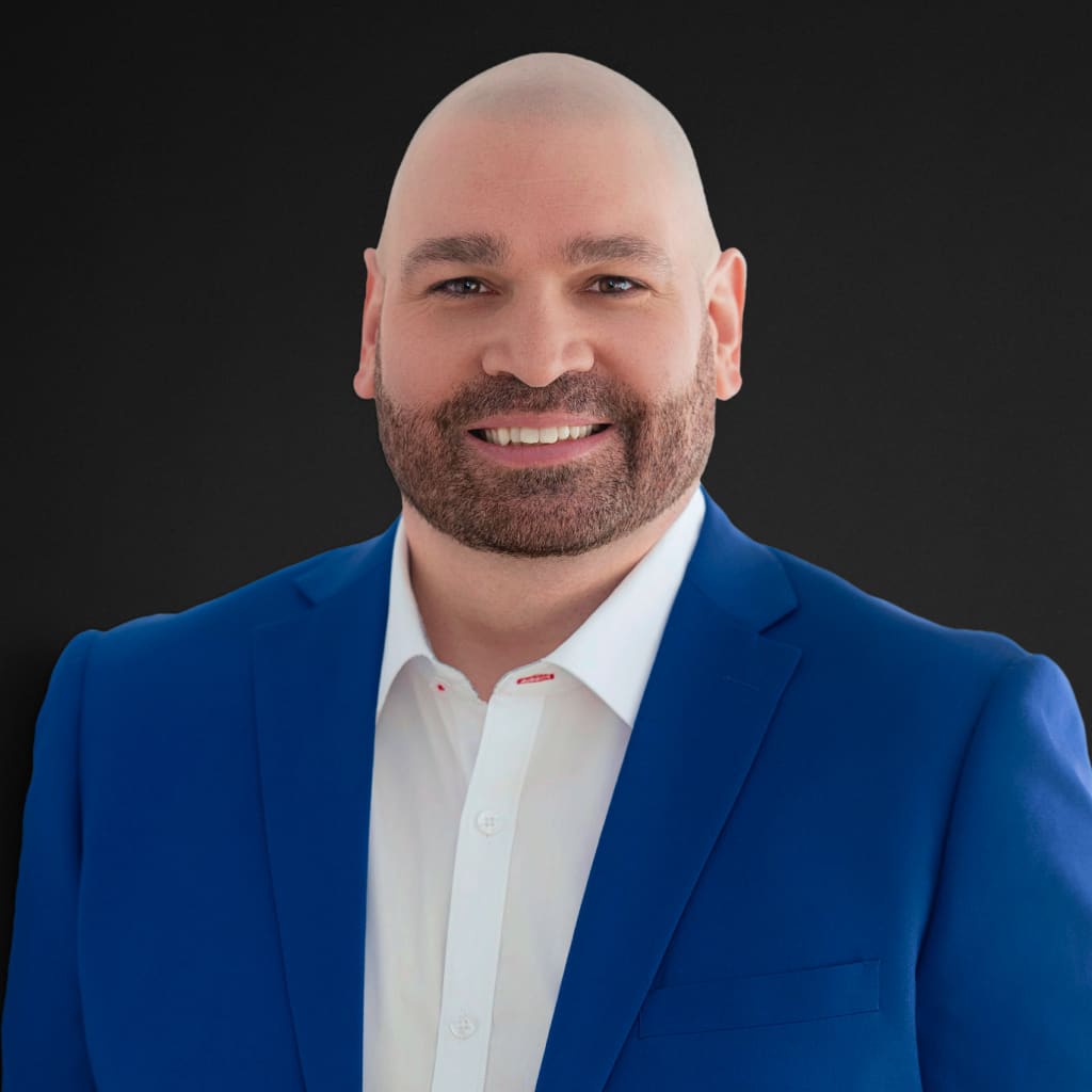 Luc Hamel, courtier immobilier résidentiel et commercial chez RE/MAX Évolution — L’Escouade, spécialiste de la vente de propriétés à Saint-Jean-sur-Richelieu en Montérégie, Rive-Sud.