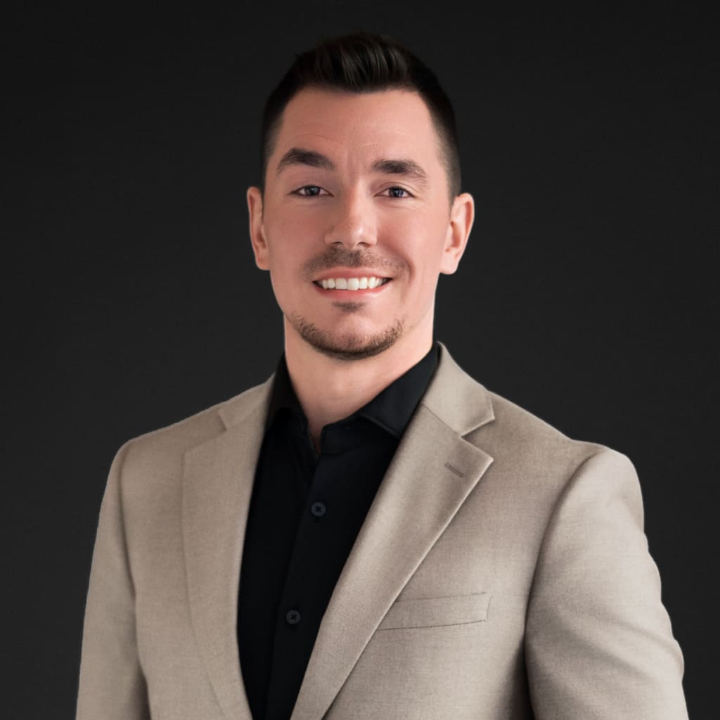 Michel Généreux, courtier immobilier résidentiel et commercial chez RE/MAX Évolution — L’Escouade, accompagnement pour achat et vente à Saint-Jean-sur-Richelieu en Montérégie, Rive-Sud.